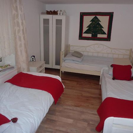 Kowalowka Apartment Mirsk Ngoại thất bức ảnh