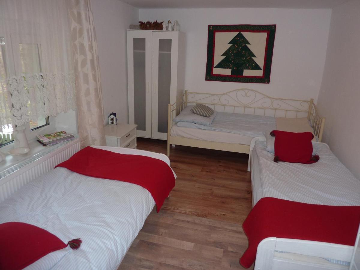 Kowalowka Apartment Mirsk Ngoại thất bức ảnh