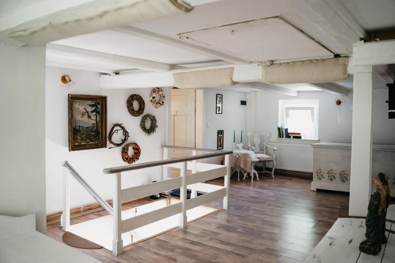 Kowalowka Apartment Mirsk Ngoại thất bức ảnh